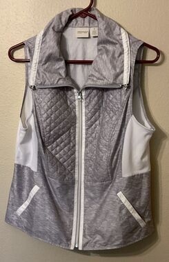 Chicos Zenergy Gray Quilted Full Zip Vest Mesh Panel 802992 Athleisure Wms 1